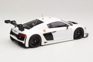 Audi R8 LMS Ultra White 2015 Minichamps 1:18 153151100 Diecast - image 2 of 6