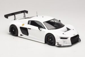 Audi R8 LMS Ultra White 2015 Minichamps 1:18 153151100 Diecast - image 4 of 6