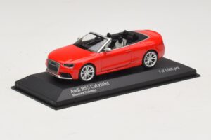 Audi RS5 B8 Cabriolet Red Minichamps 1:43 410011230 Diecast - image 2 of 4
