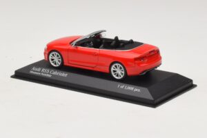 Audi RS5 B8 Cabriolet Red Minichamps 1:43 410011230 Diecast - image 3 of 4