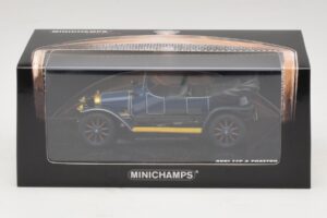 Audi Typ A Phaeton Blue Minichamps 1:43 437019031 Diecast - image 5 of 5