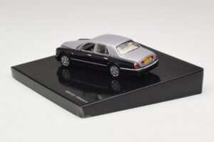 Bentley Arnage R Silver Minichamps 1:43 BL387 Diecast - image 3 of 4