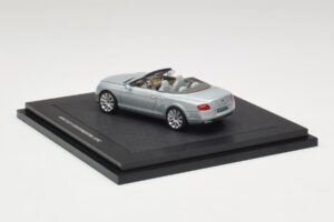 Bentley Continental GTC Light Grey Metallic Minichamps 1:43 BL907 Diecast - image 2 of 4
