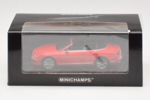 Bentley Continental GTC Speed Red Minichamps 1:43 436139061 Diecast - image 4 of 4