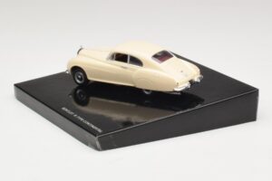 Bentley R-Type Continental Ivory Minichamps 1:43 BL426 Diecast - image 3 of 4