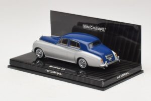 Bentley S2 Silver Blue Minichamps 1:43 436139950 Diecast - image 3 of 4