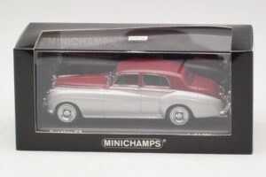 Bentley S2 Silver Red Minichamps 1:43 403139953 Diecast - image 4 of 4