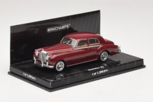 Bentley S2 Standard Saloon Red Minichamps 1:43 436139951-O1 Diecast - image 2 of 4