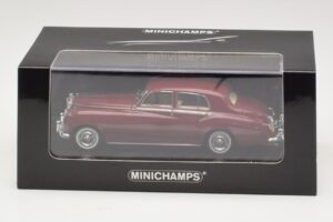 Bentley S2 Standard Saloon Red Minichamps 1:43 436139951-O1 Diecast - image 4 of 4