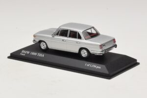 BMW 1800 TI/SA Silver Minichamps 1:43 400025100 Diecast - image 3 of 4