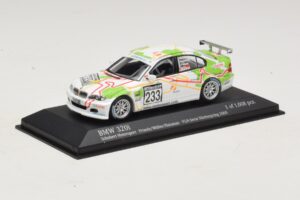 BMW 320i E46 #233 A. Priaulx / J. Muller Schubert Motorsport VLN Nurburgring 2005 Minichamps 1:43 400052433 Diecast - image 2 of 4