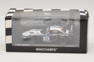 BMW Z4 GT3 BMW Sports Trophy #20 Klingmann / Baumann 24 Hours of Nurburgring 2014 Minichamps 1:43 437142030 Diecast - image 4 of 4