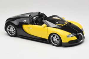 Bugatti Veyron Grand Sport Black Lemon Minichamps 1:18 100110831 Diecast - image 6 of 8