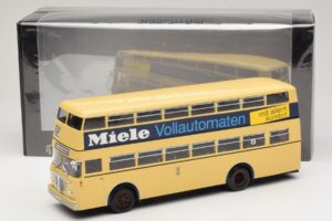 Bussing D2U Heckturen Miele Minichamps 1:43 439071086 Diecast - image 6 of 6
