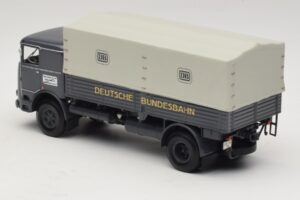 Bussing LU Deutsche Bundesbahn Minichamps 1:43 30566-54995 Diecast - image 5 of 6
