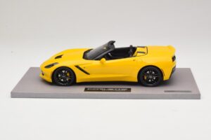 Chevrolet Corvette C7 Velocity Yellow BBR 1:18 BLM1815E Resin - image 3 of 6