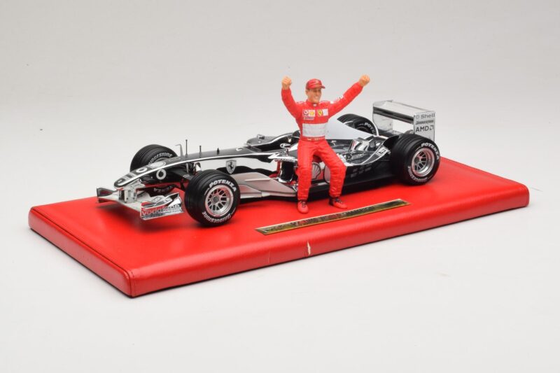 Ferrari F2004 #1 M. Schumacher Six Time World Champion 2004 Chrome Silver Hot Wheels 1:18 Ferrari F2004 #1 M. Schumacher Six Time World Champion 2004 Chrome Silver Hot Wheels 1:18 C7332 Diecast