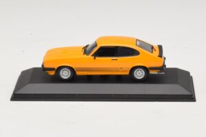 Ford Capri II Signal Orange Minichamps 1:43 400081201 Diecast