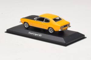 Ford Capri Mk1 RS Yellow with Black Hood Maxichamps 1:43 940085800 Diecast - image 3 of 4
