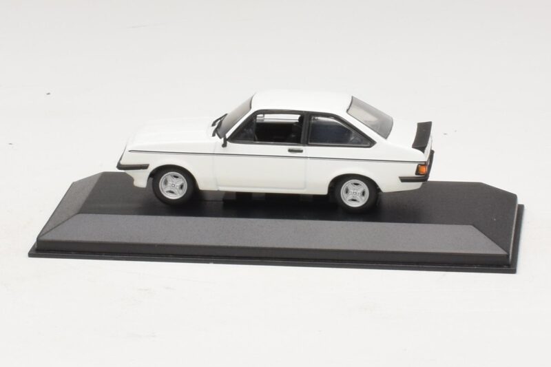 Ford Escort Mk1 TC White Minichamps 1:43 Ford Escort Mk1 TC White Minichamps 1:43 400081070 Diecast