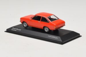 Ford Escort Mk2 Spanish Red Minichamps 1:43 400084100 Diecast - image 3 of 4
