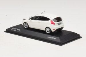 Ford Fiesta Mk6 White Minichamps 1:43 400088002 Diecast - image 3 of 4