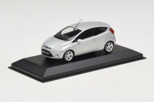 Ford Fiesta Mk7 Moondust Silver Metallic Minichamps 1:43 403088003 Diecast - image 2 of 4