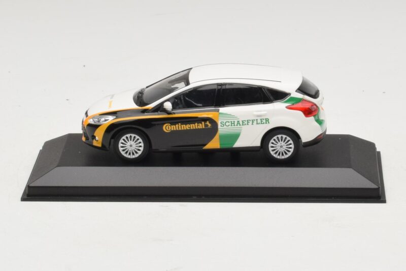 Ford Focus Gasoline Technology Car Continental Schaeffler Replacement Box Minichamps 1:43 Ford Focus Gasoline Technology Car Continental Schaeffler Replacement Box Minichamps 1:43 AB65A-R1 Diecast