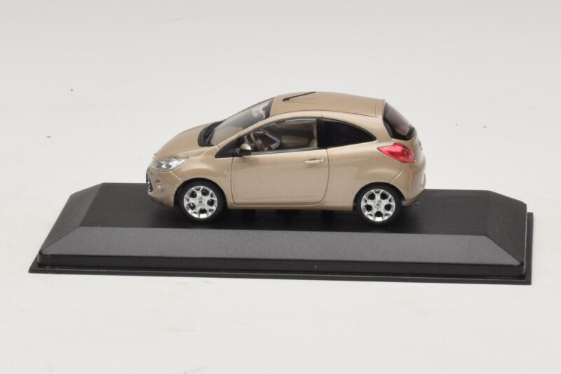 Ford Ka Mk2 Bronze Metallic Minichamps 1:43 Ford Ka Mk2 Bronze Metallic Minichamps 1:43 FORD007 Diecast
