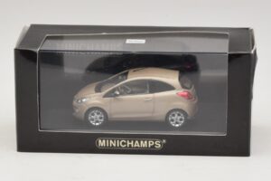 Ford Ka Mk2 Bronze Metallic Minichamps 1:43 FORD007 Diecast - image 4 of 4