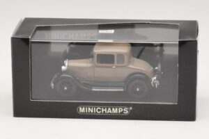Ford Model A Standard Coupe Beige Minichamps 1:43 400082102 Diecast - image 4 of 4