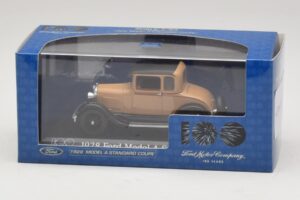 Ford Model A Standard Coupe Bronze Minichamps 1:43 403082103 Diecast - image 4 of 4
