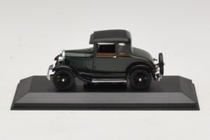 Ford Model A Standard Coupe Dark Green Minichamps 1:43 400082101 Diecast