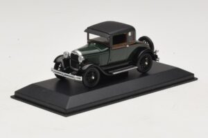 Ford Model A Standard Coupe Dark Green Minichamps 1:43 400082101 Diecast - image 2 of 4