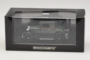 Ford Model A Standard Coupe Dark Green Minichamps 1:43 400082101 Diecast - image 4 of 4