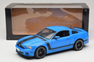 Ford Mustang Boss 302 S197 Blue Shelby Collectibles 1:18 25414S Diecast - image 8 of 8