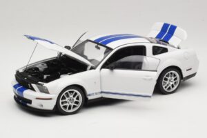 Ford Shelby Cobra GT500 Concept White with Blue Stripe AUTOart 1:18 73052 Diecast - image 2 of 8