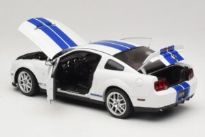 Ford Shelby Cobra GT500 Concept White with Blue Stripe AUTOart 1:18 73052 Diecast - image 5 of 8