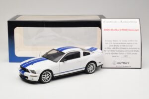 Ford Shelby Cobra GT500 Concept White with Blue Stripe AUTOart 1:18 73052 Diecast - image 8 of 8