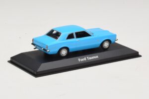 Ford Taunus TC Coupe Light Blue Maxichamps 1:43 940081301 Diecast - image 2 of 4
