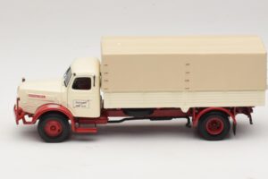 Henschel HS 140 Flatbed Truck White Red Minichamps 1:43 439171020 Diecast - image 3 of 6