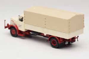 Henschel HS 140 Flatbed Truck White Red Minichamps 1:43 439171020 Diecast - image 5 of 6