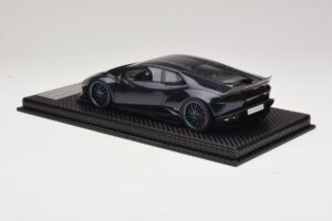 Lamborghini Huracan Liberty Walk Chameleon Blue GS Model 1:18 REMC045 Resin - image 5 of 7