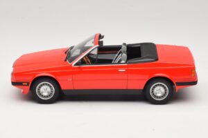 Maserati Biturbo Spyder Red Minichamps 1:18 107123530 Resin - image 3 of 6