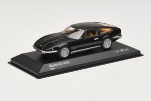 Maserati Indy Black Minichamps 1:43 437123121 Diecast - image 2 of 4