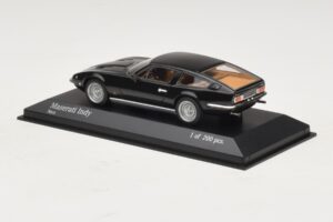 Maserati Indy Black Minichamps 1:43 437123121 Diecast - image 3 of 4