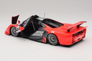 McLaren F1 GTR Lark #44 Tsuchiya / Ayles 24 Hours of Le Mans 1997 Minichamps 1:18 530133744 Diecast - image 5 of 8