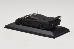 McLaren F1 GTR Longtail Black Matt 1997 Minichamps 1:43 MCLAREN010 Diecast - image 2 of 4