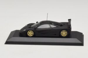 McLaren F1 GTR Prototype Black Matte With Golden Wheels Minichamps 1:43 MCLAREN008 Diecast - image 3 of 4