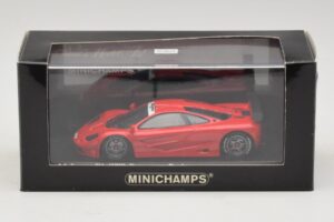 McLaren F1 GTR Prototype World Special Red Minichamps 1:43 MCLAREN007 Diecast - image 4 of 4